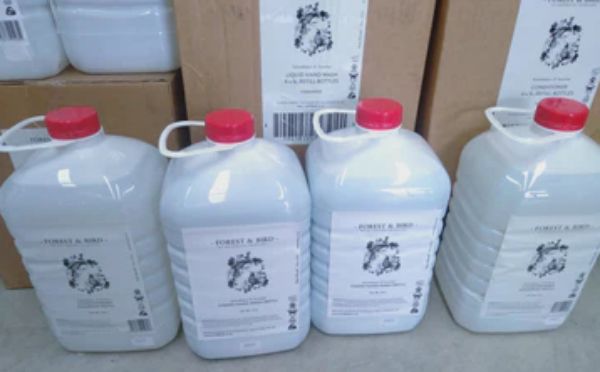 Picture of BOX 4 X 5L FOREST & BIRD HUIA CONDITIONING SHAMPOO